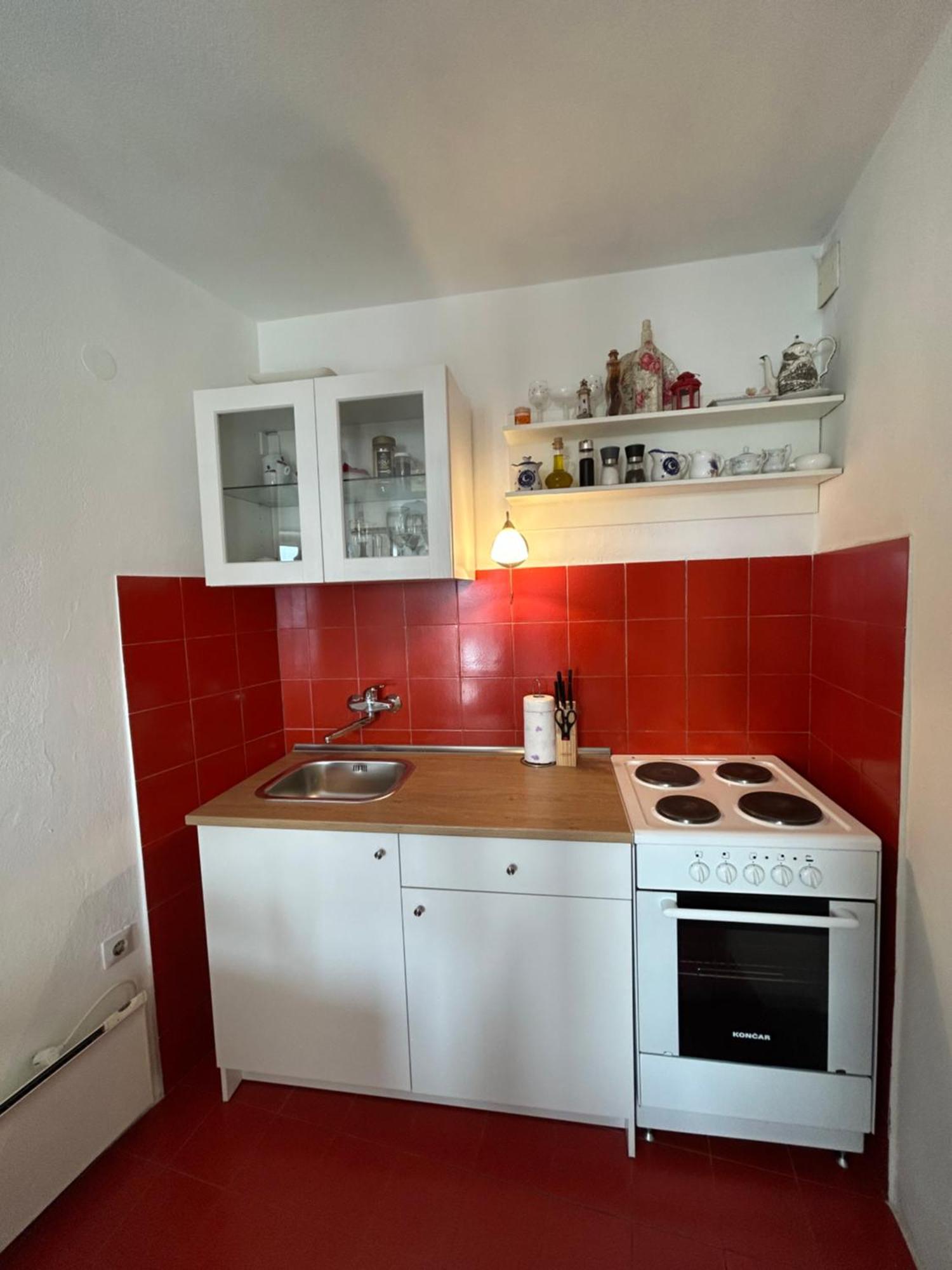 Seafront Studio Apartment+Balcony Podgora Eksteriør bilde