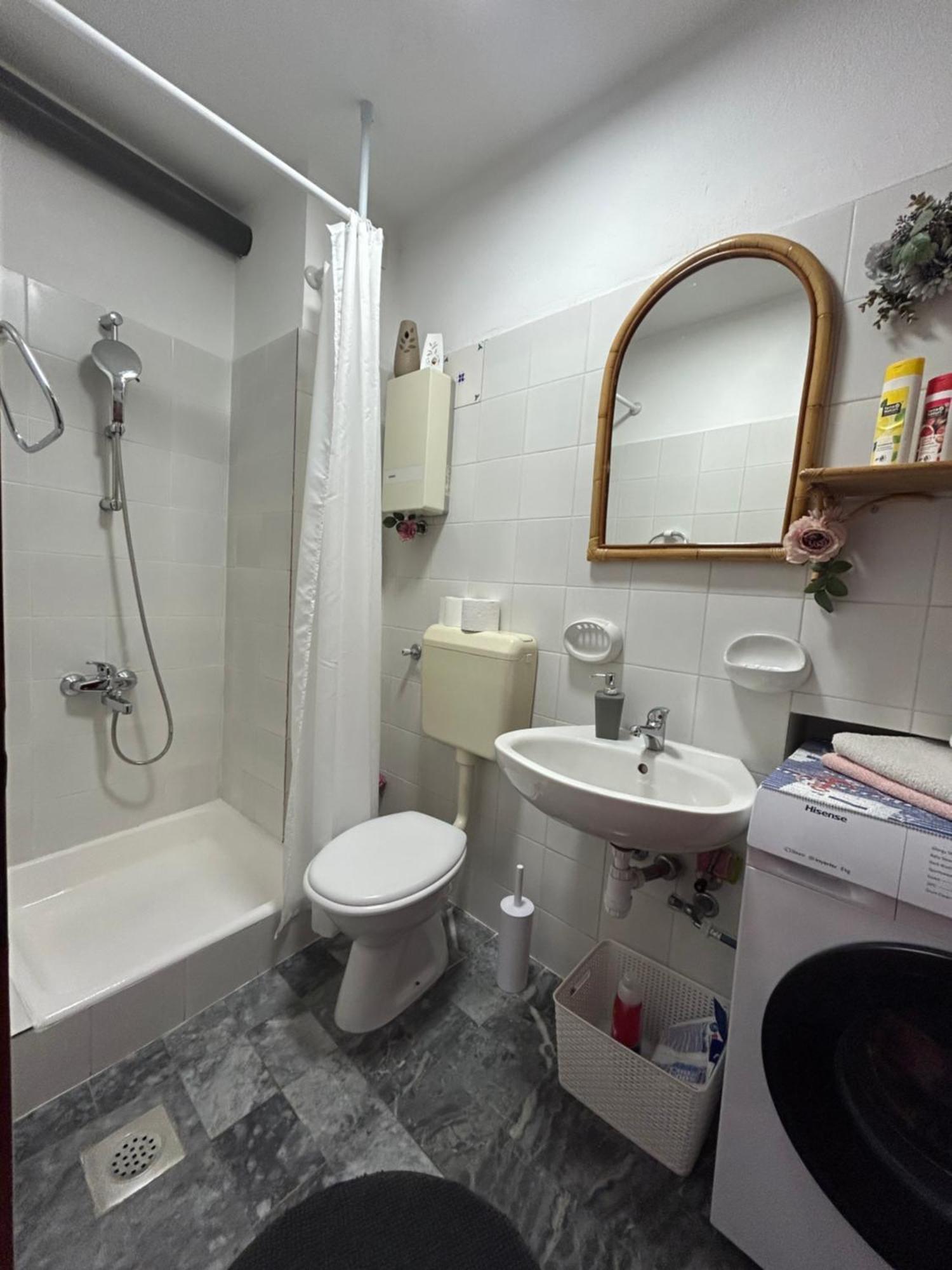 Seafront Studio Apartment+Balcony Podgora Eksteriør bilde